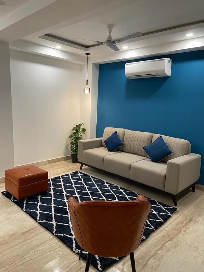גורגאון Flxho Uno - Serviced Apartment & Rooms - Golf Course Road מראה חיצוני תמונה