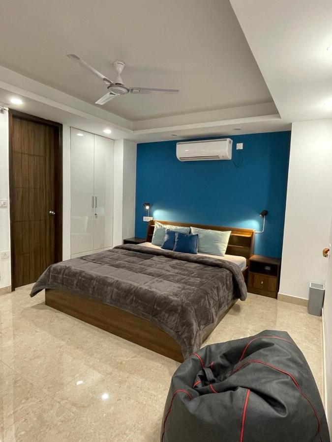 גורגאון Flxho Uno - Serviced Apartment & Rooms - Golf Course Road מראה חיצוני תמונה