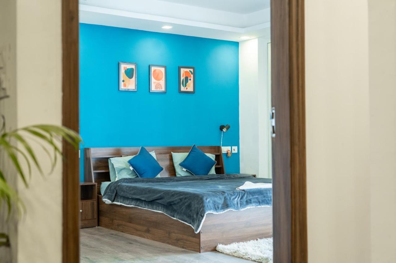 גורגאון Flxho Uno - Serviced Apartment & Rooms - Golf Course Road מראה חיצוני תמונה